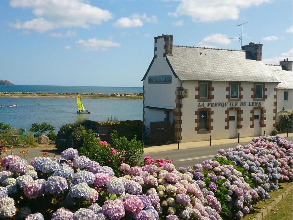 Апартаменты La Presqu' Ile Du Lenn Face A La Mer Луаннек Экстерьер фото